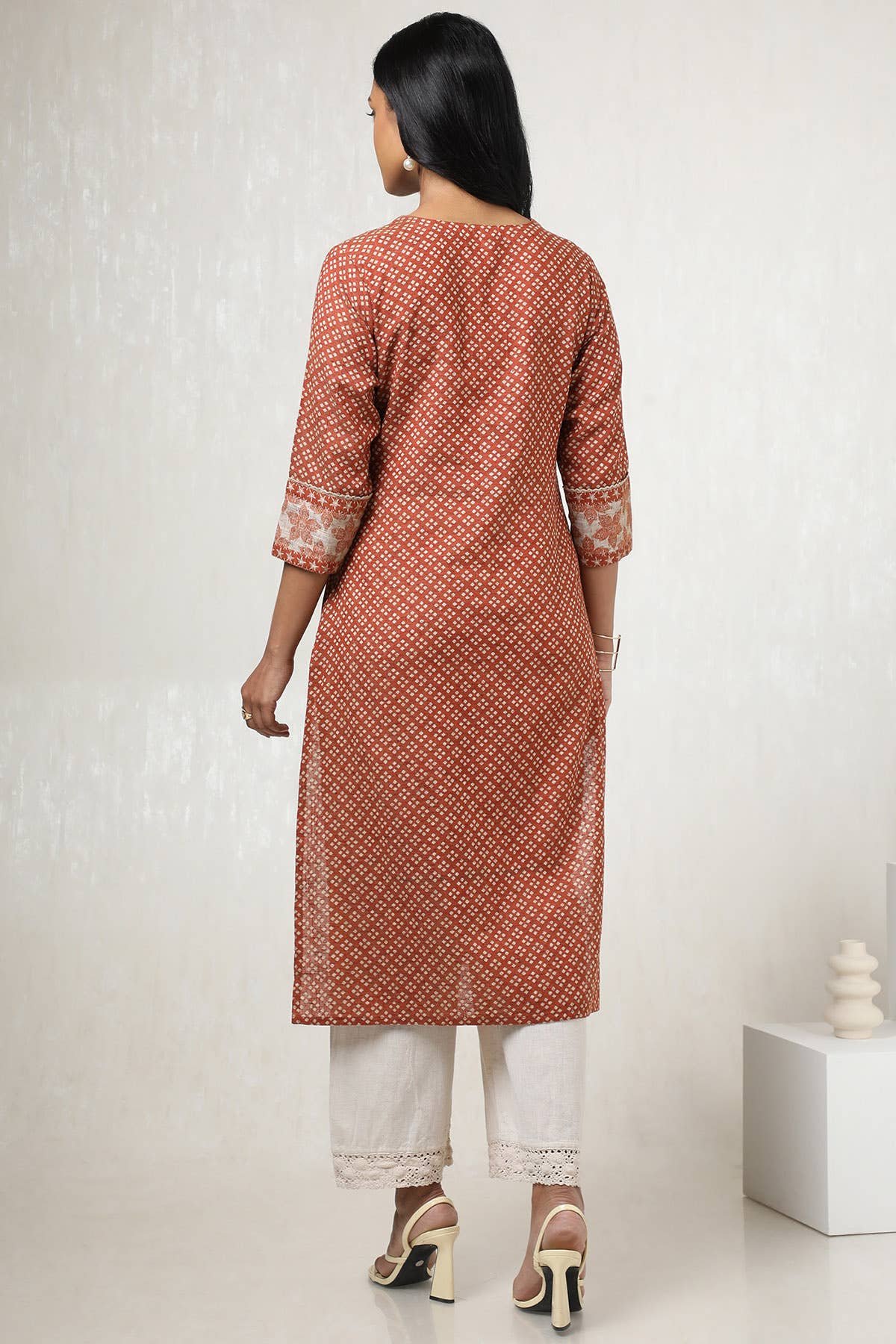 Rust Cotton Geometric Print Kurta With Tassels - Image 3