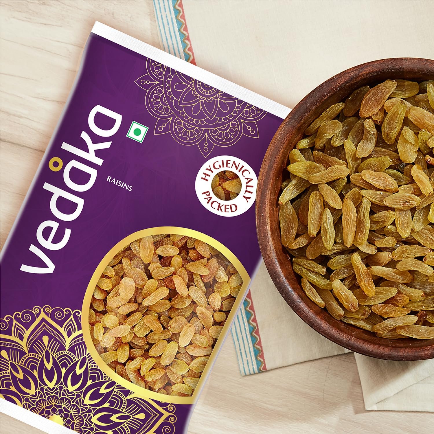 1 Kg | Kismish | Premium Dried Grapes | Sweet Fruity Taste and Soft Chewy Texture | Natural Source of Antioxidants, Potassium & Fiber | Healthy Snack - View 4